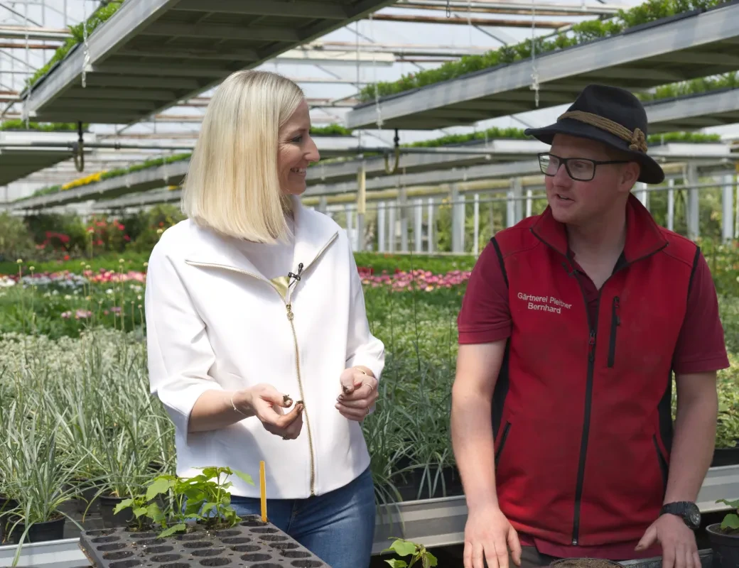 Angelika Pehab mit Gespräch mit Bernhard Pleitner
