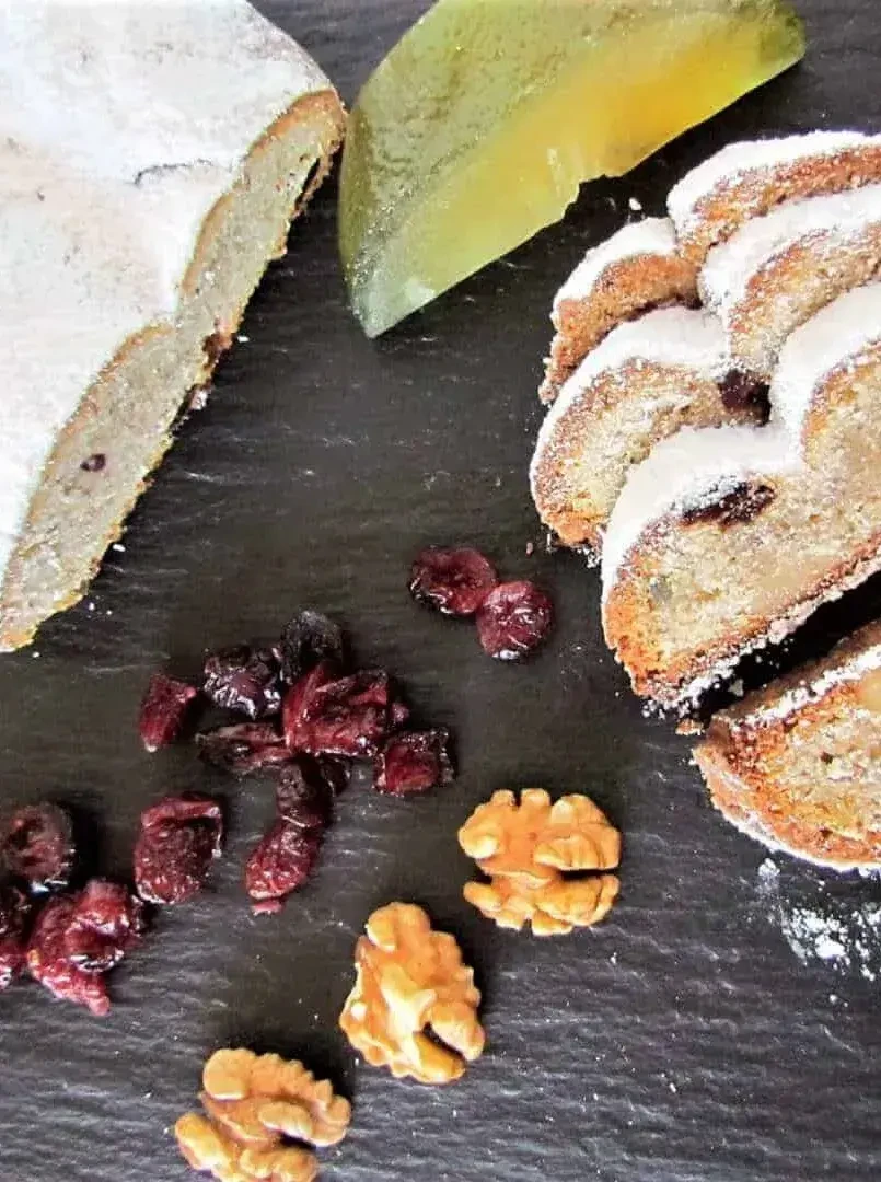 Topfenstollen 