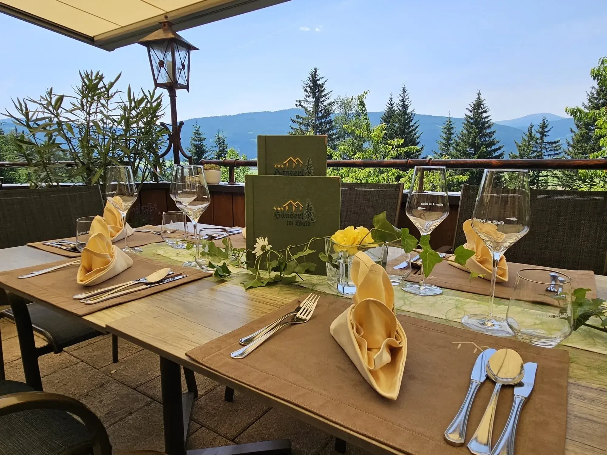 Häuserl im Wald Terrasse 