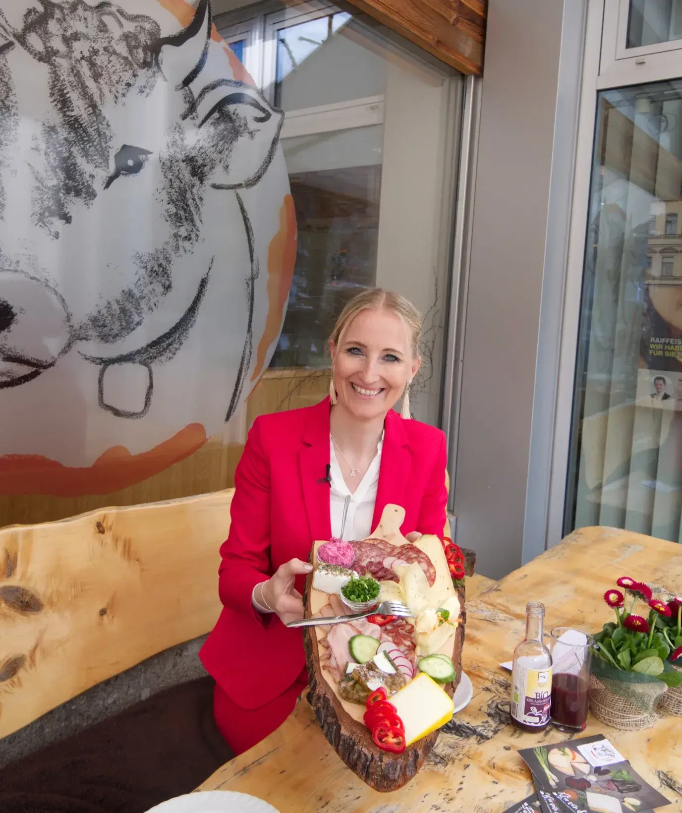 Angelika Pehab am Wochenmarkt in St. Johann